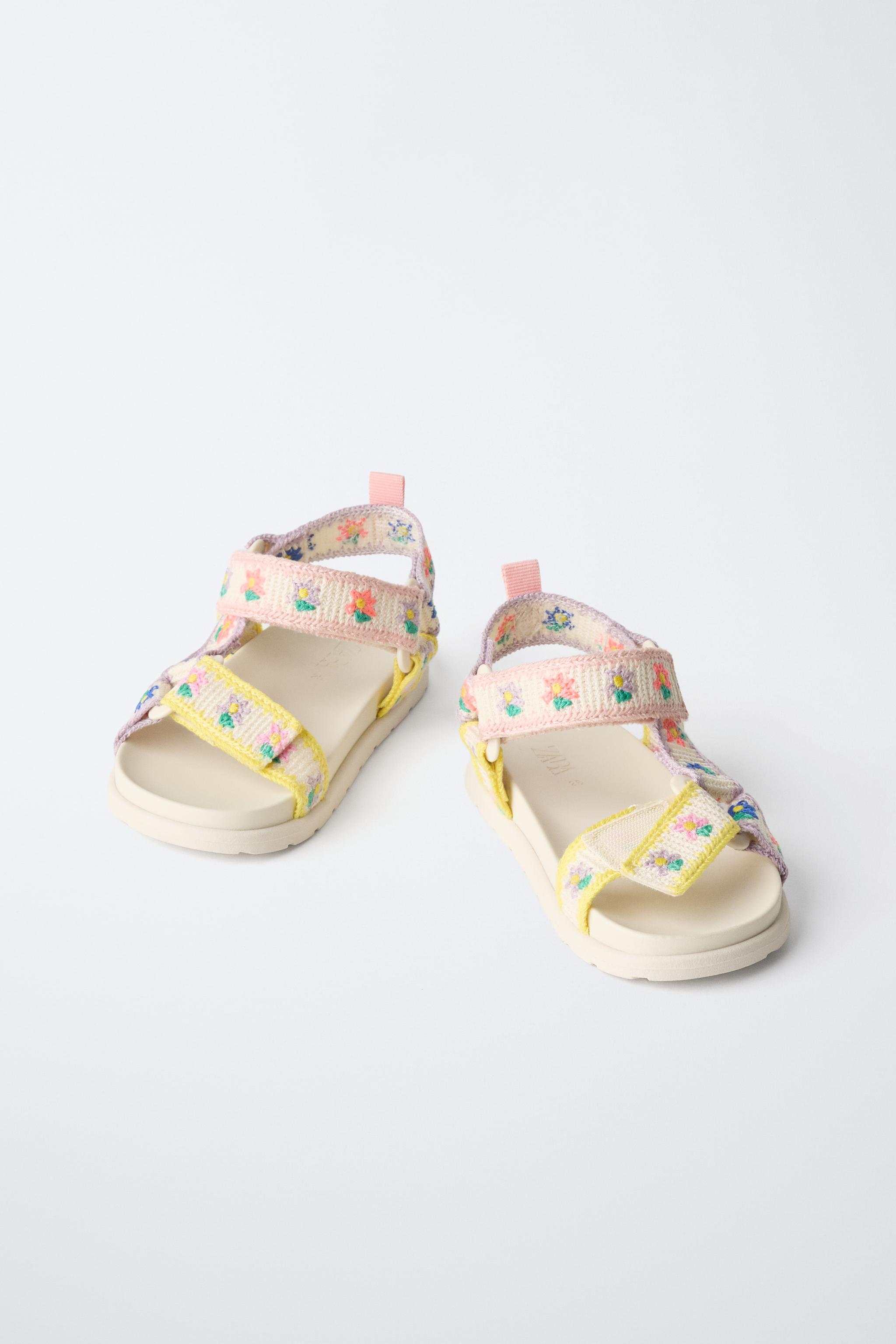 TECHNICAL SANDALS